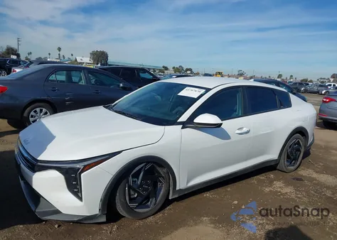 2025 Kia K4 Ex из США, поврежденный, VIN 3KPFU4DE5SE083639